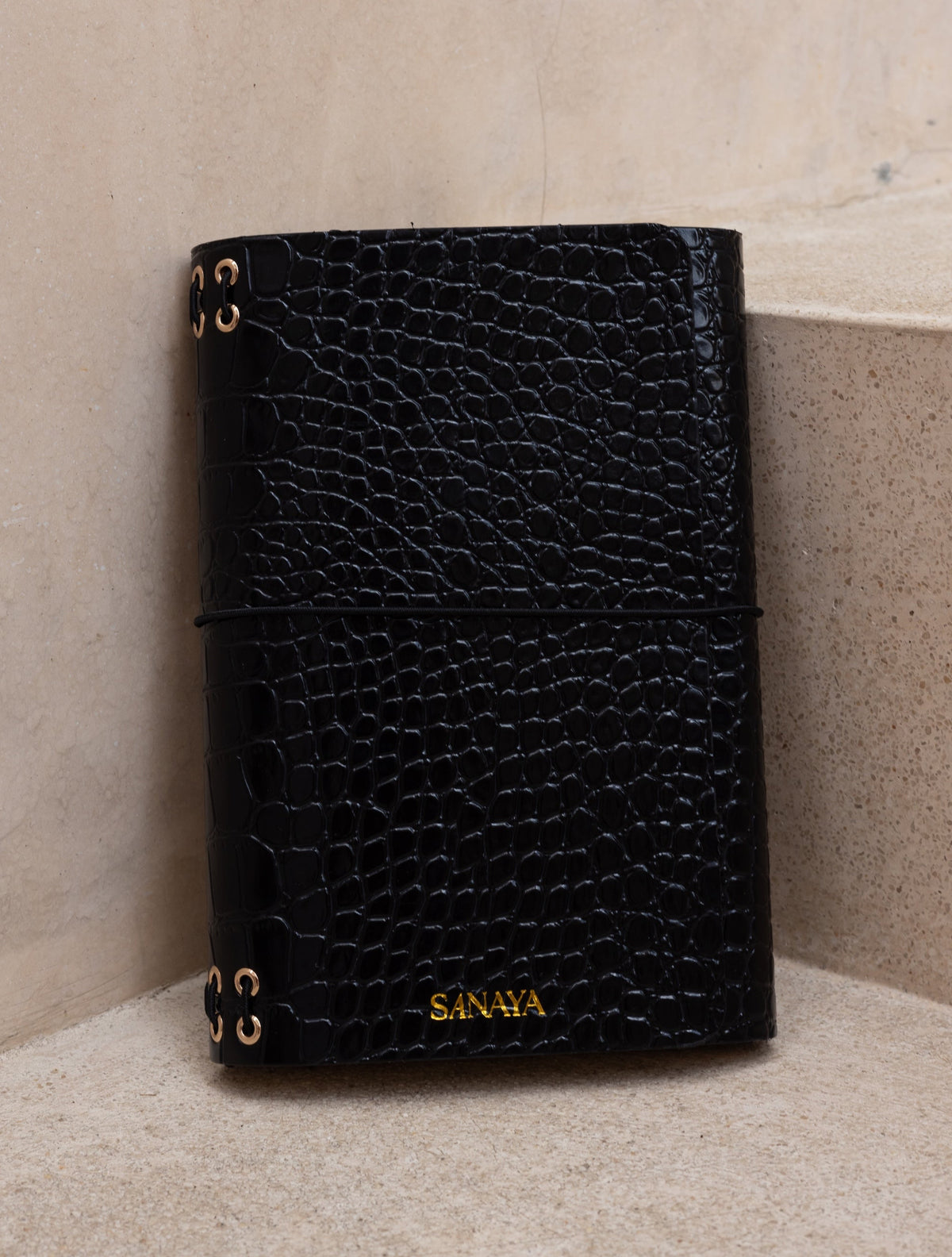 Signature Journal · Black Sand