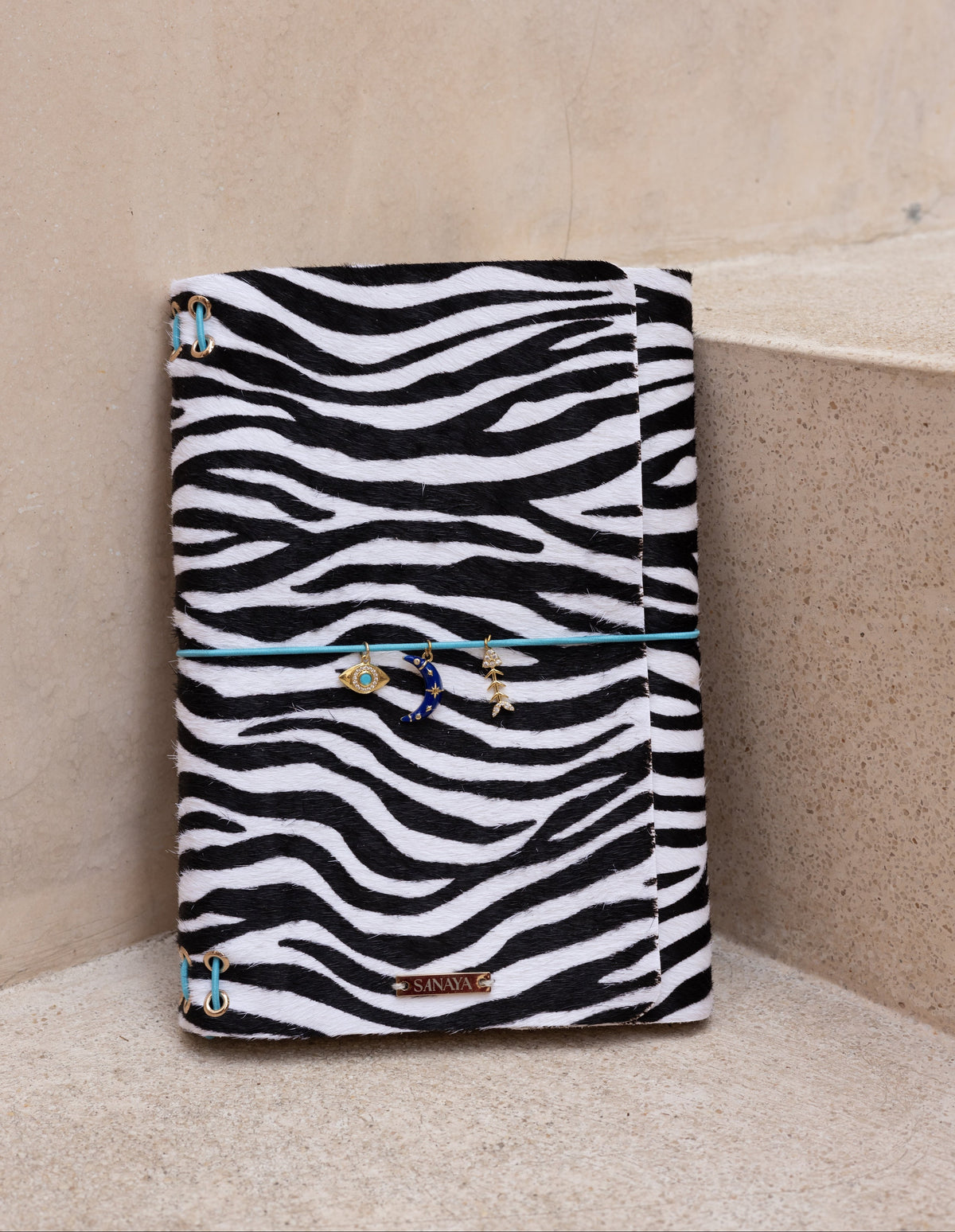 Signature Journal · Savanna